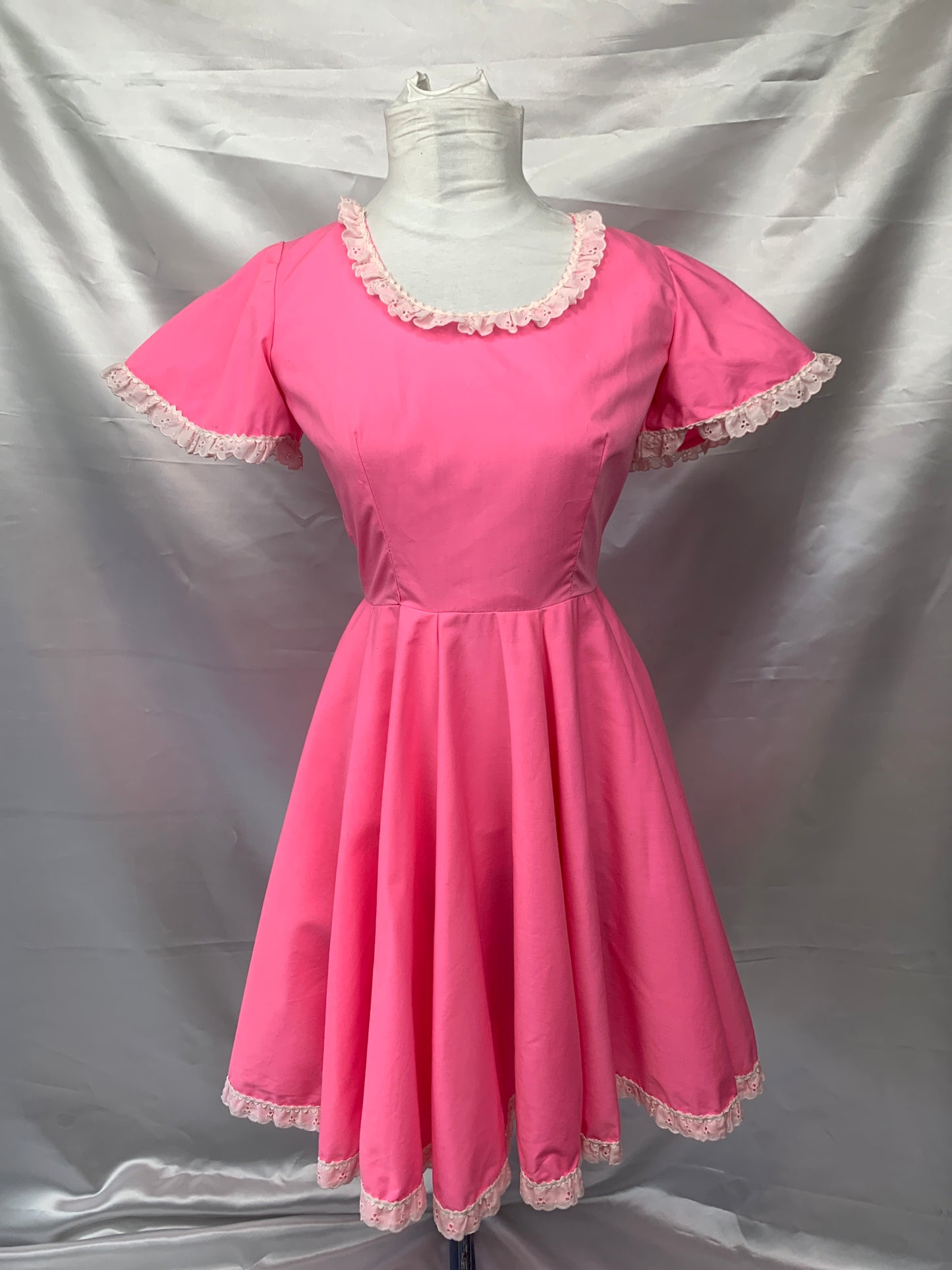 Little Bo Peep, Square Dance Dress Pink Ladies XS / Child XLG Preowned