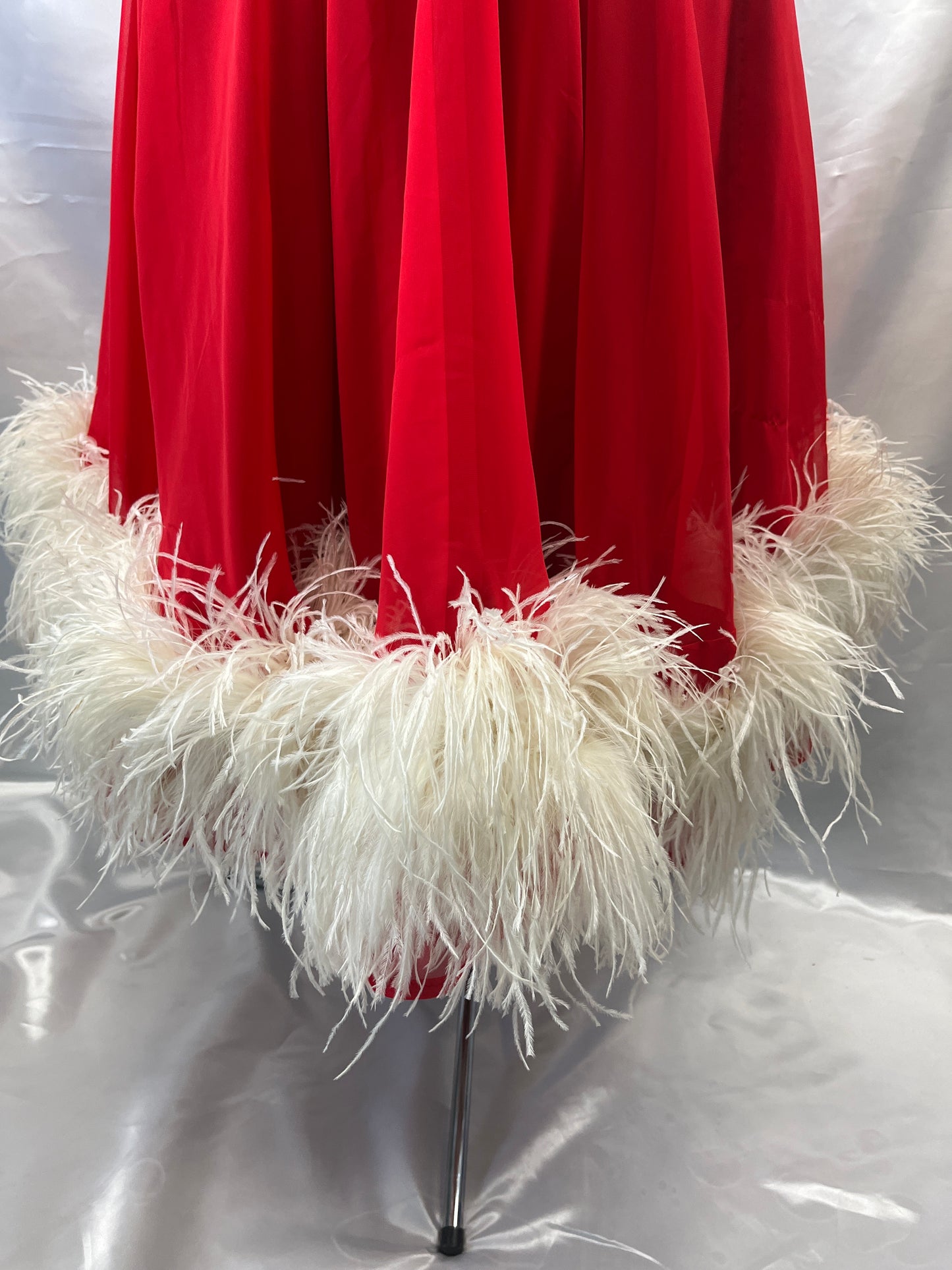 Ladies Red Adult Costume Ballroom Skirt w/Marabou Small