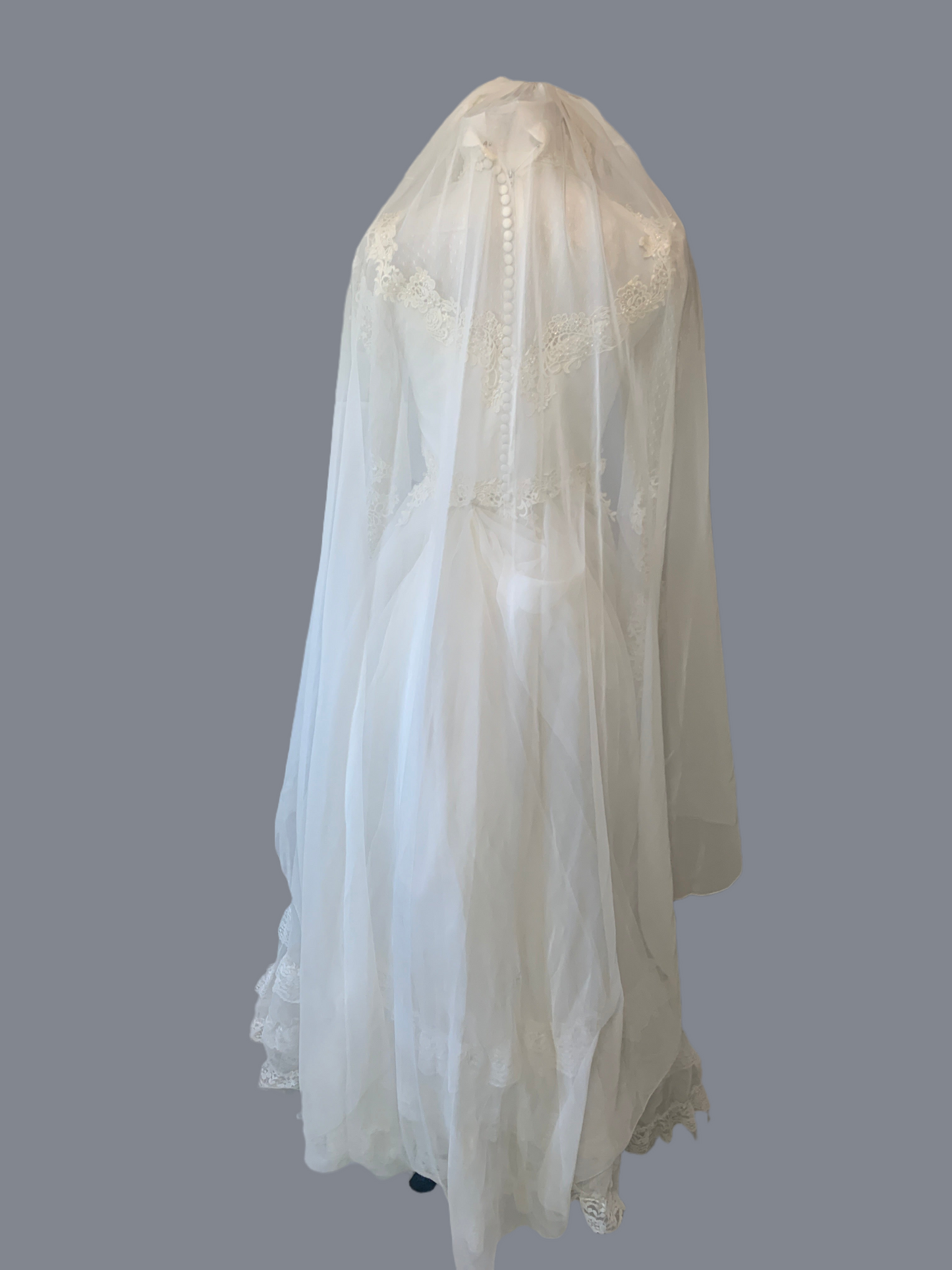 Wedding Dress & Veil - Long Sleeve, High Collar XS