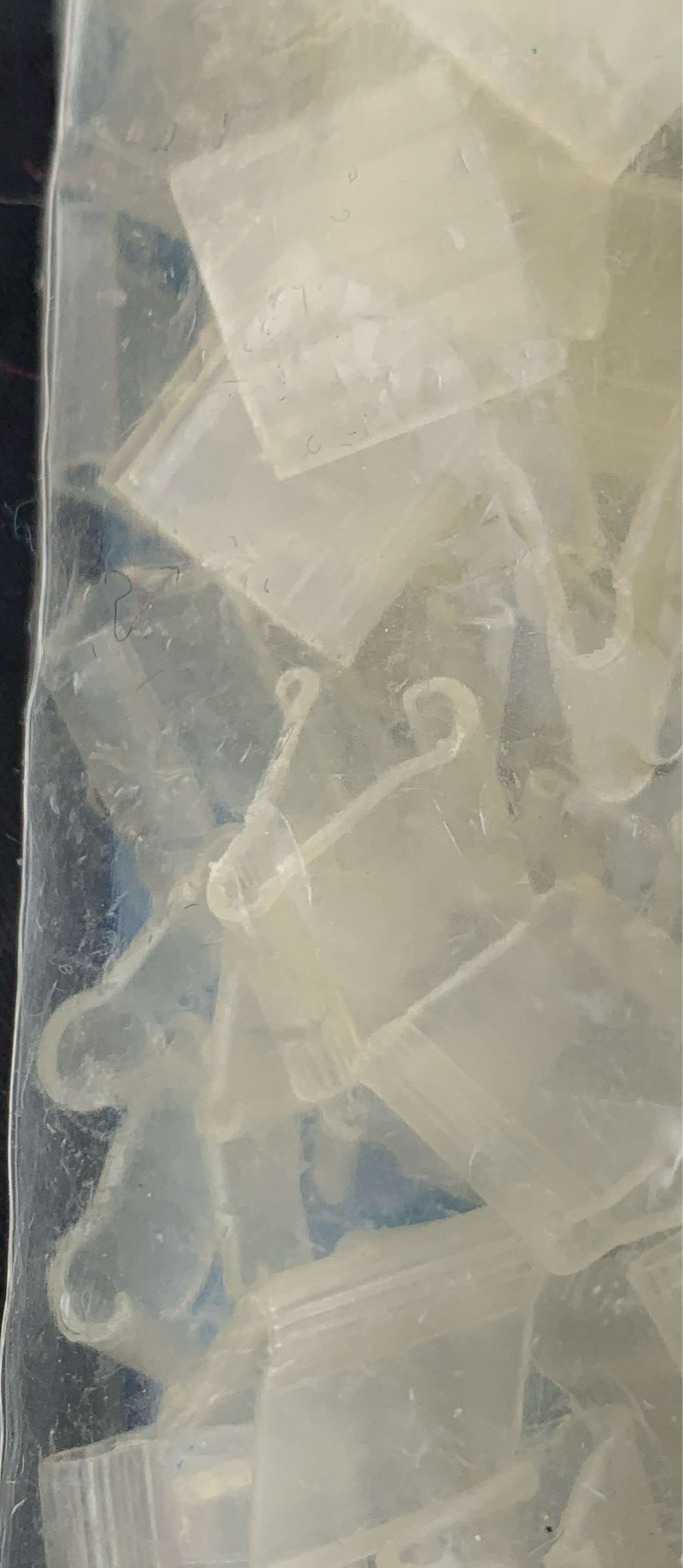 Clip n Seal Plastic Balloon Clips 1000 per pkg