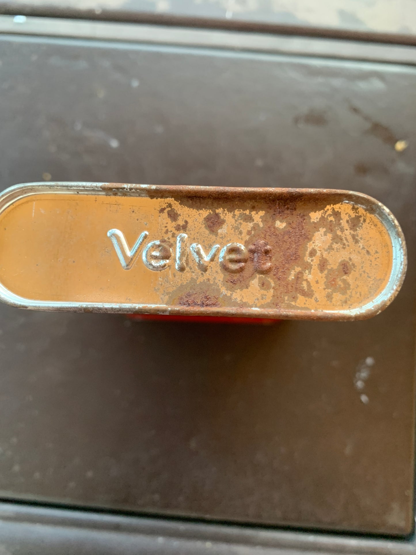 Velvet  Crimp Cut Tobacco Tin  Vintage Collectible