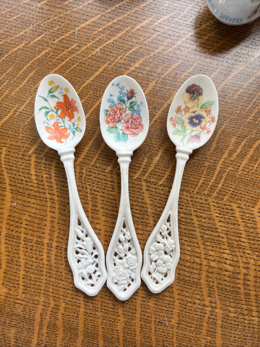 Set of 3 Avon Porcelain Spoons Pansy Rose Day Lily