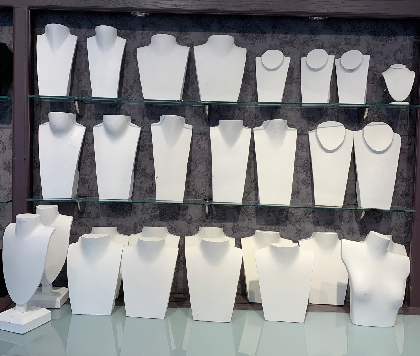 Necklace Jewelry Display Bust White Small Vinyl Oval