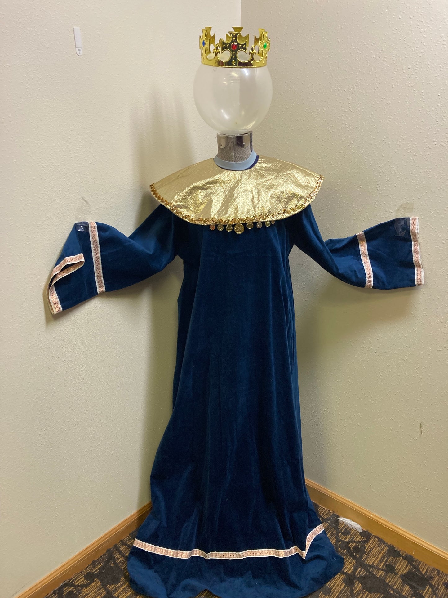Nativity Child Costumes Mary, Angel Preowned