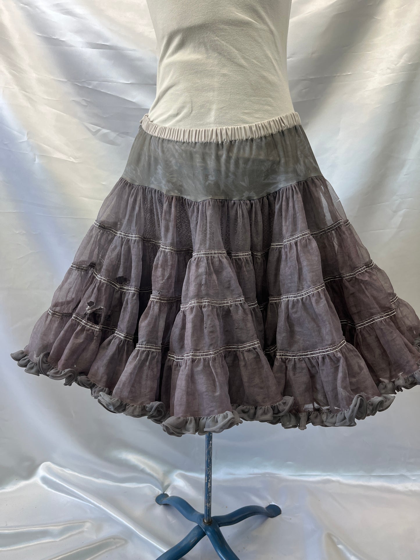 Vintage Ladies Grey Rockabilly Petticoat, Crinoline OS- Preowned