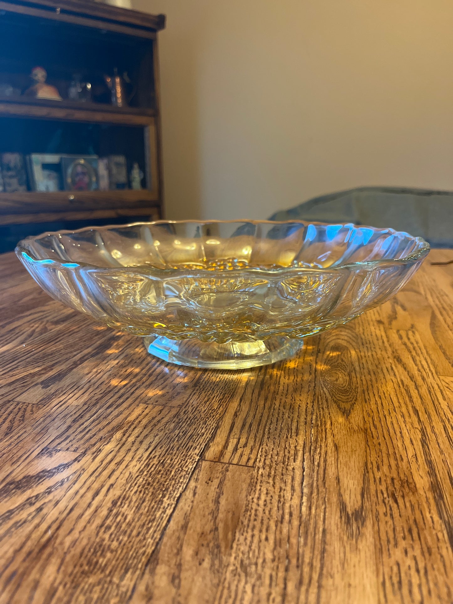 Vintage MCM Indiana Glass Amber Glass 12” Fruit Bowl, Grape Vine