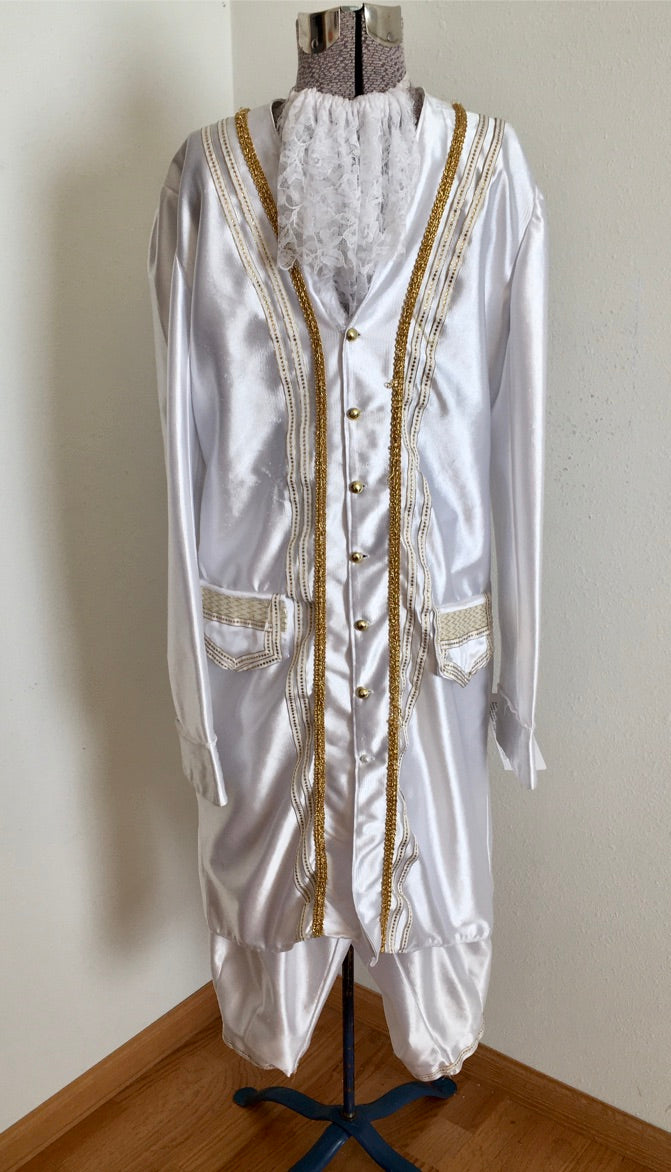 Colonial Man White Costume OS