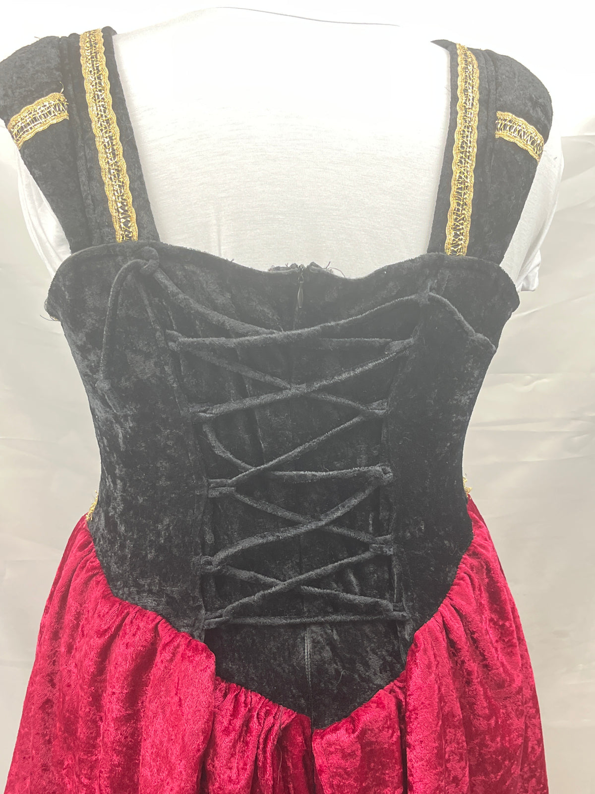 Renaissance Costume Women's Burgundy, Black Large - XLG preowned