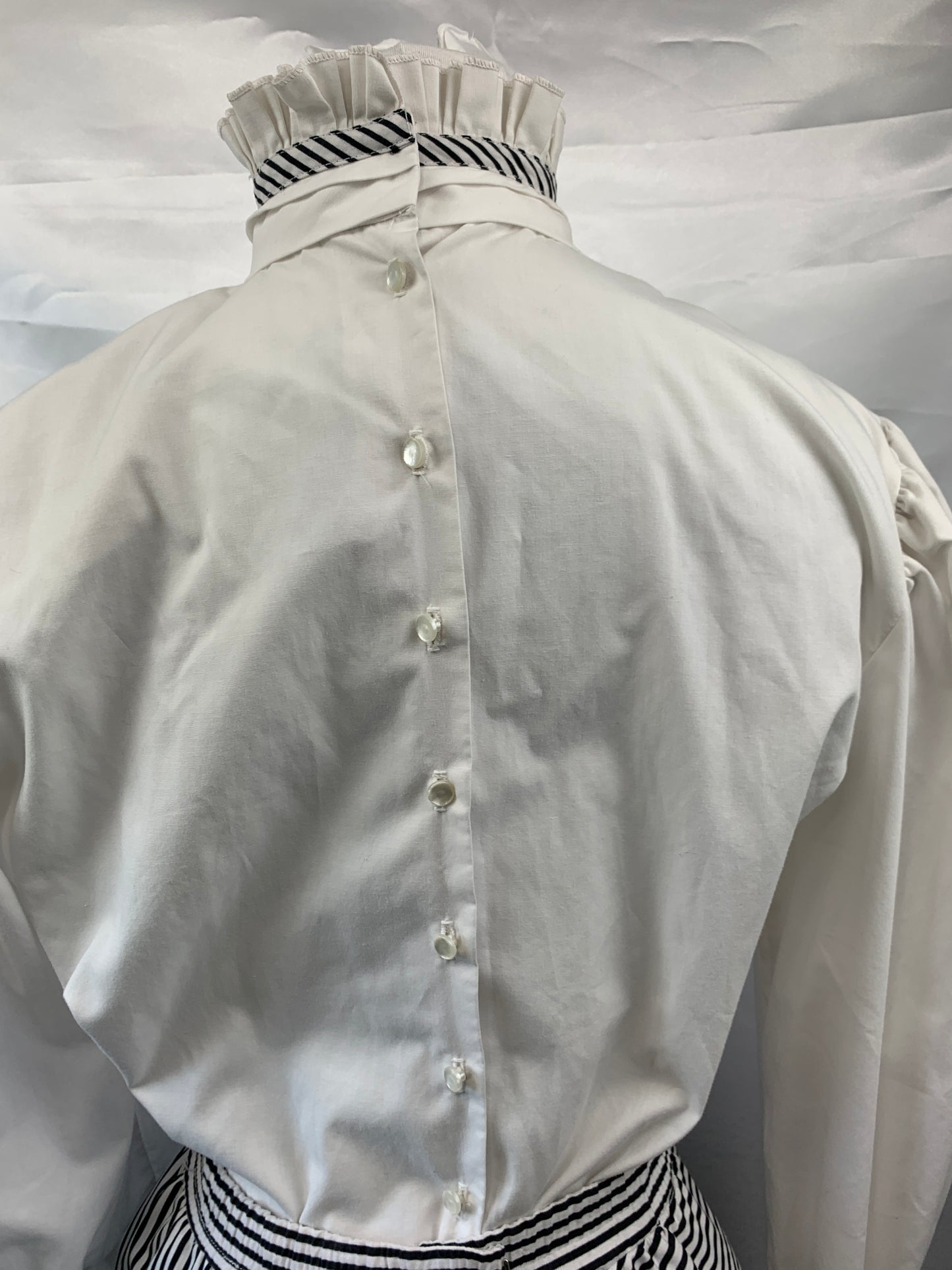 Victorian Adult Blouse & Skirt, Ladies Melodrama , Black & White Medium