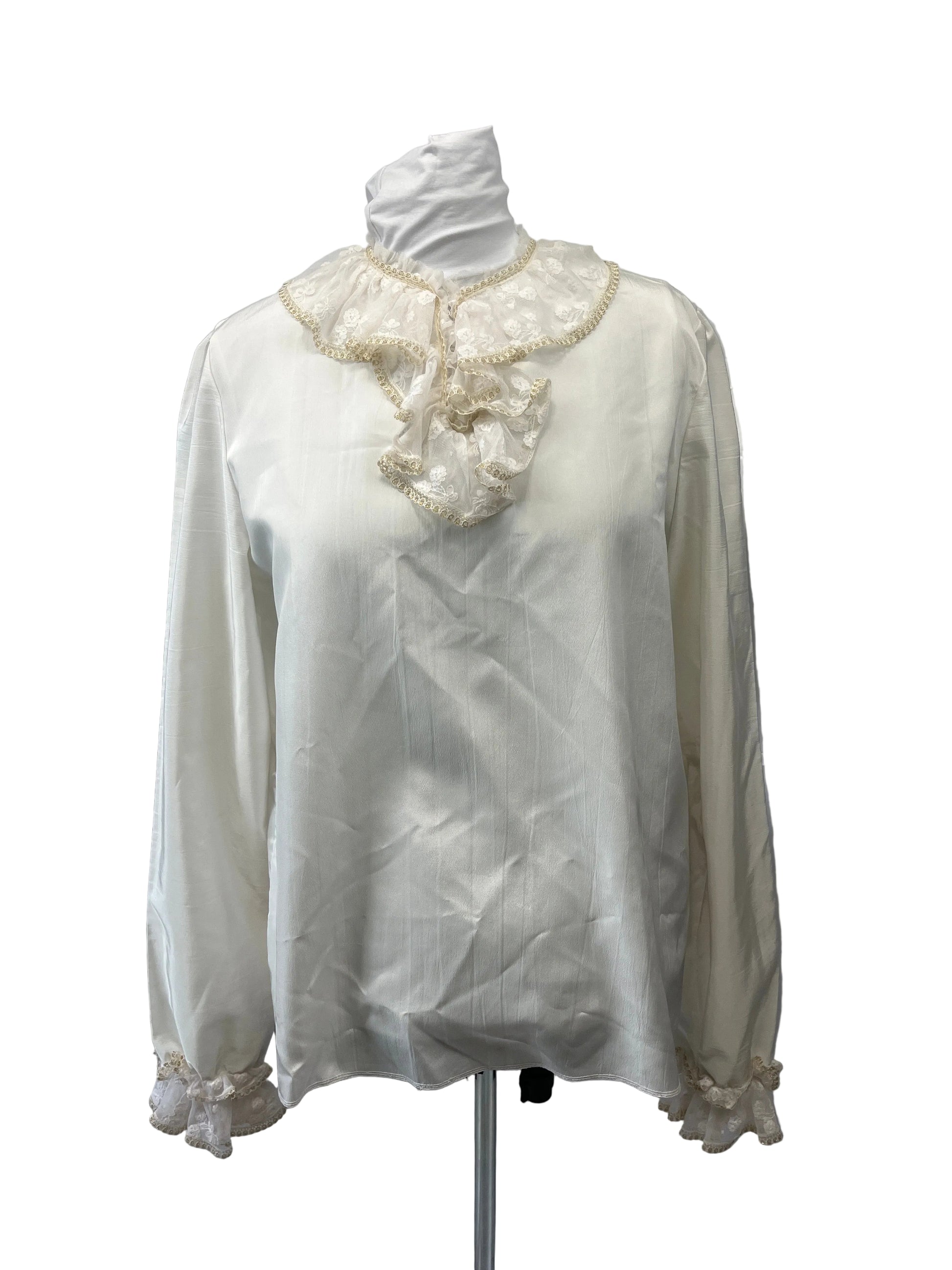 Colonial shirt attached Jabot 