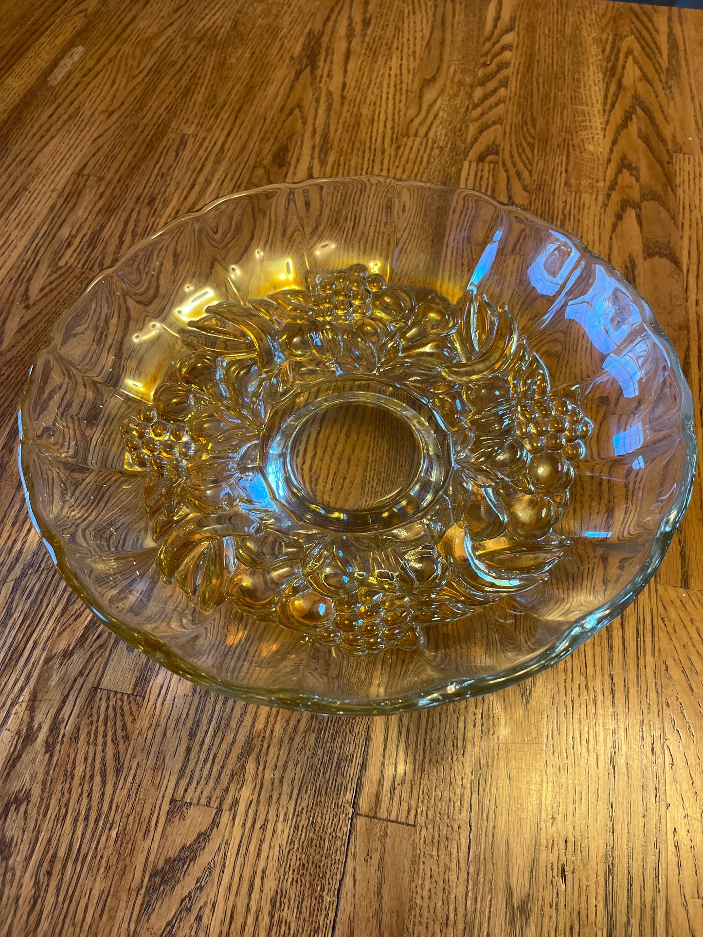 Vintage MCM Indiana Glass Amber Glass 12” Fruit Bowl, Grape Vine