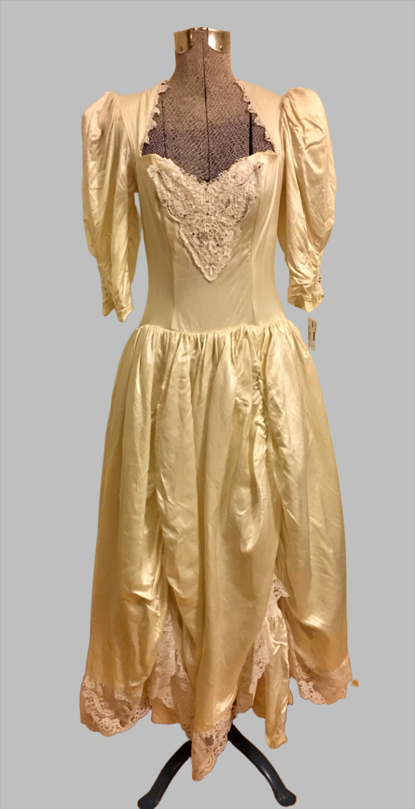 1980's Cream Prom / Wedding Dress Vintage Women's XS/Small