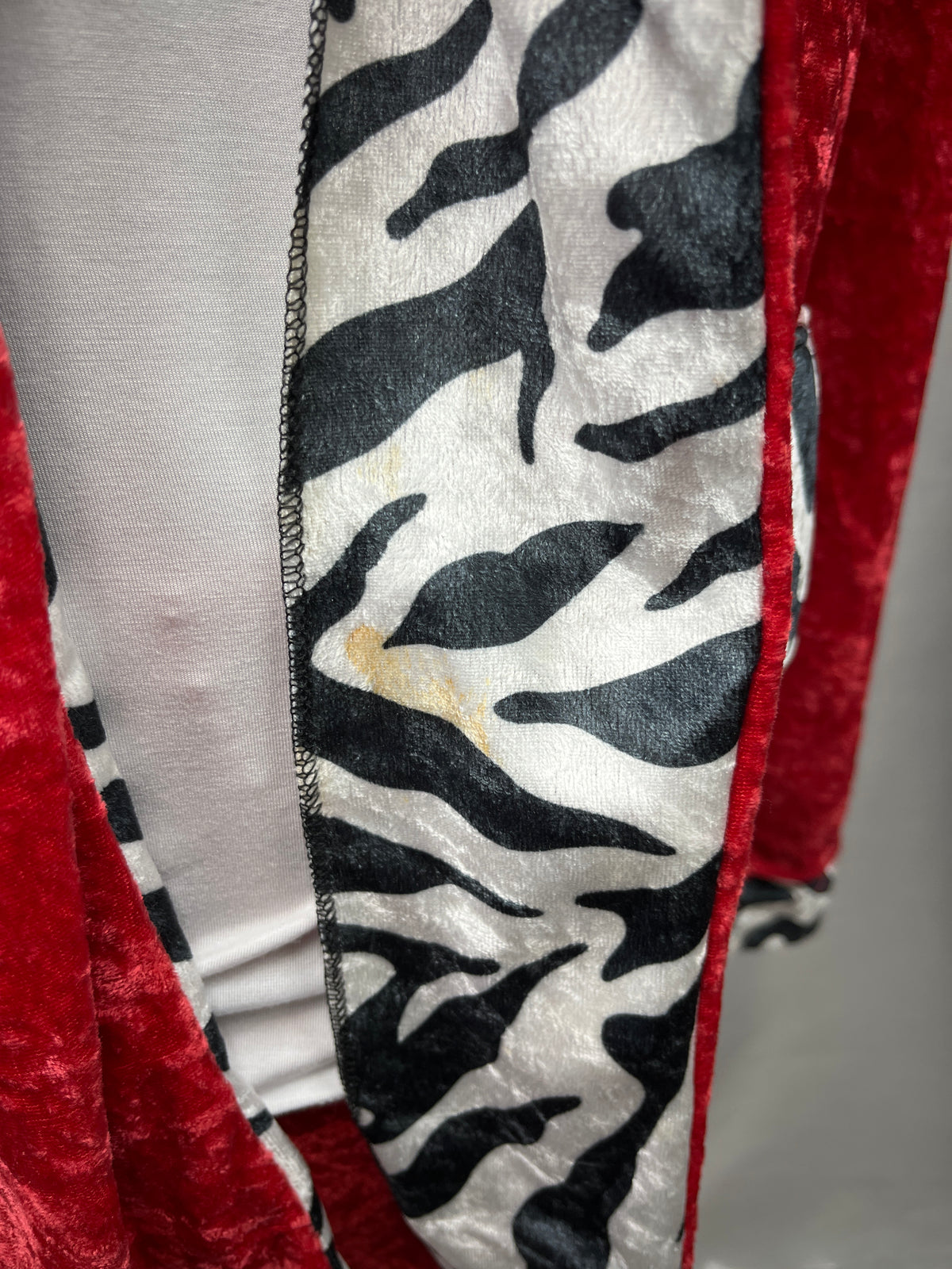 Pimp Men’s Red Zebra Print Costume Lg Preowned