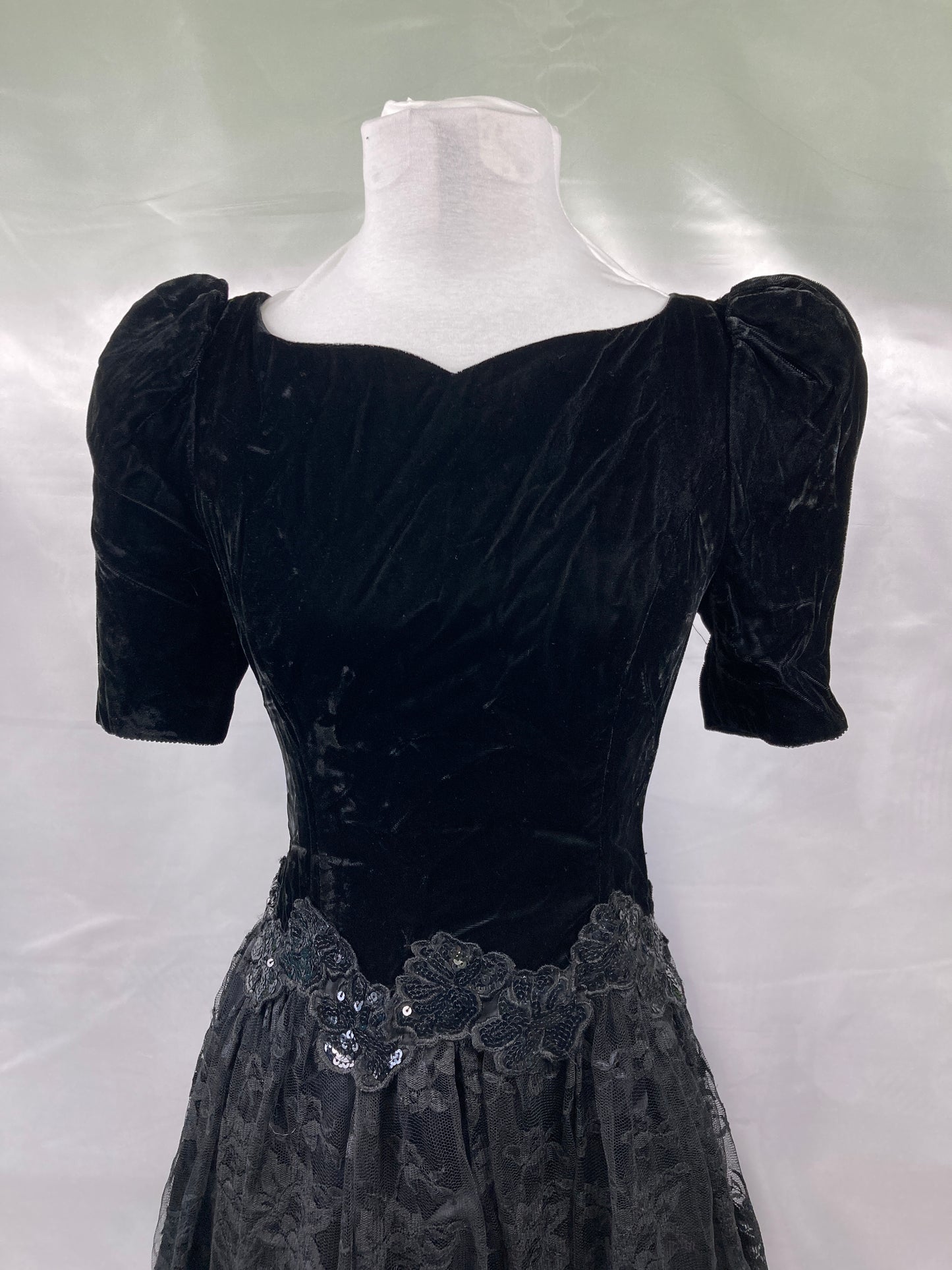1980's Scott McClintock Prom Vintage Black Dress Size Small