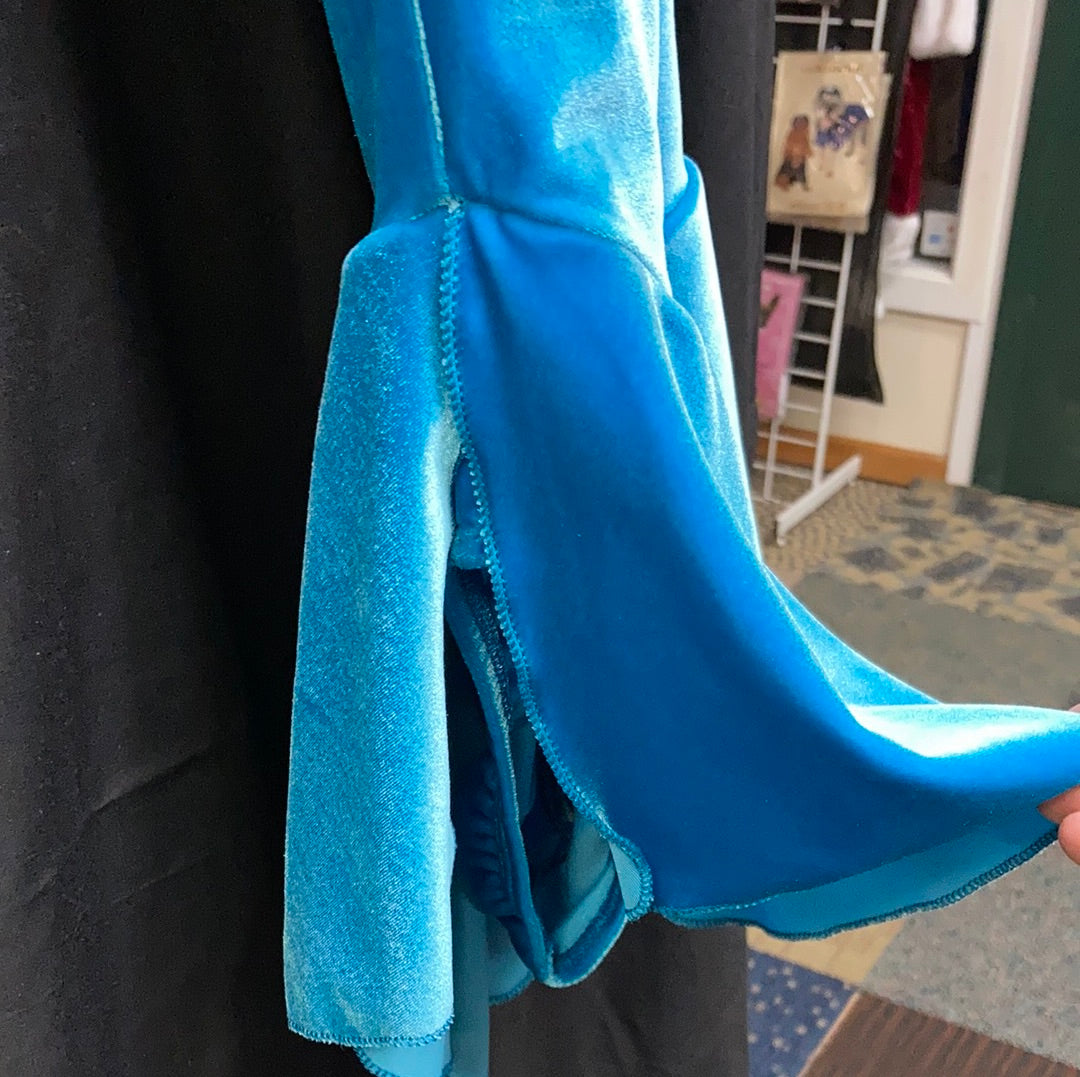 GK Figure Skating Dress Child Large Velvet w/Scrunchie Blue & Pink SK1094
