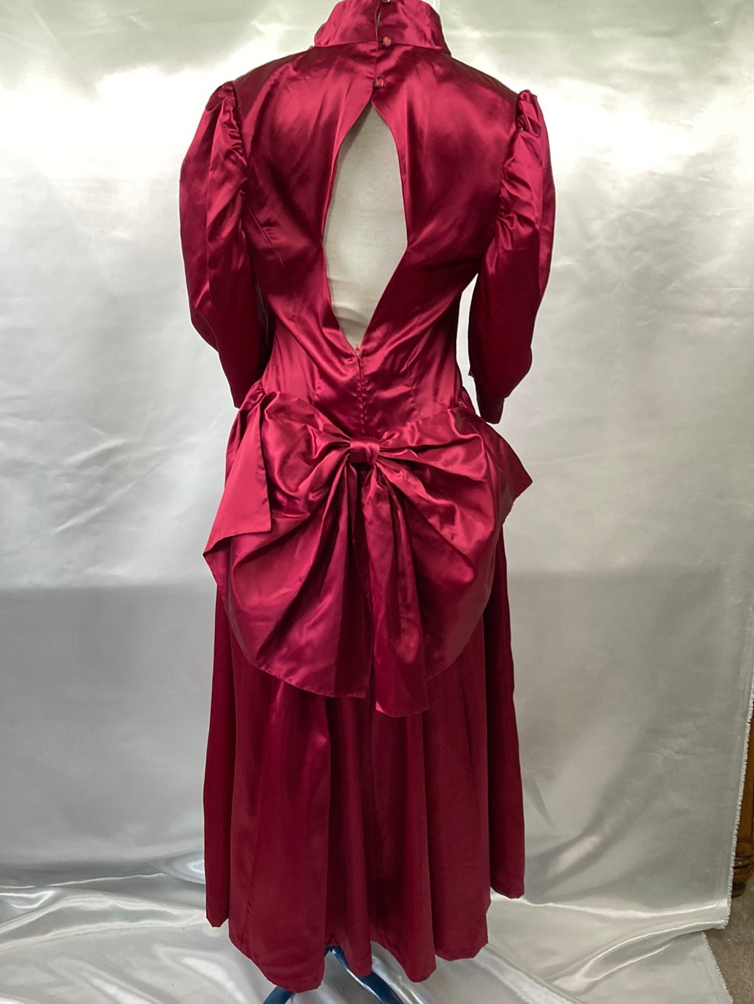1980's Prom Burgundy 3/4 Sleeve Ladies Dress Vintage Dress Size Medium